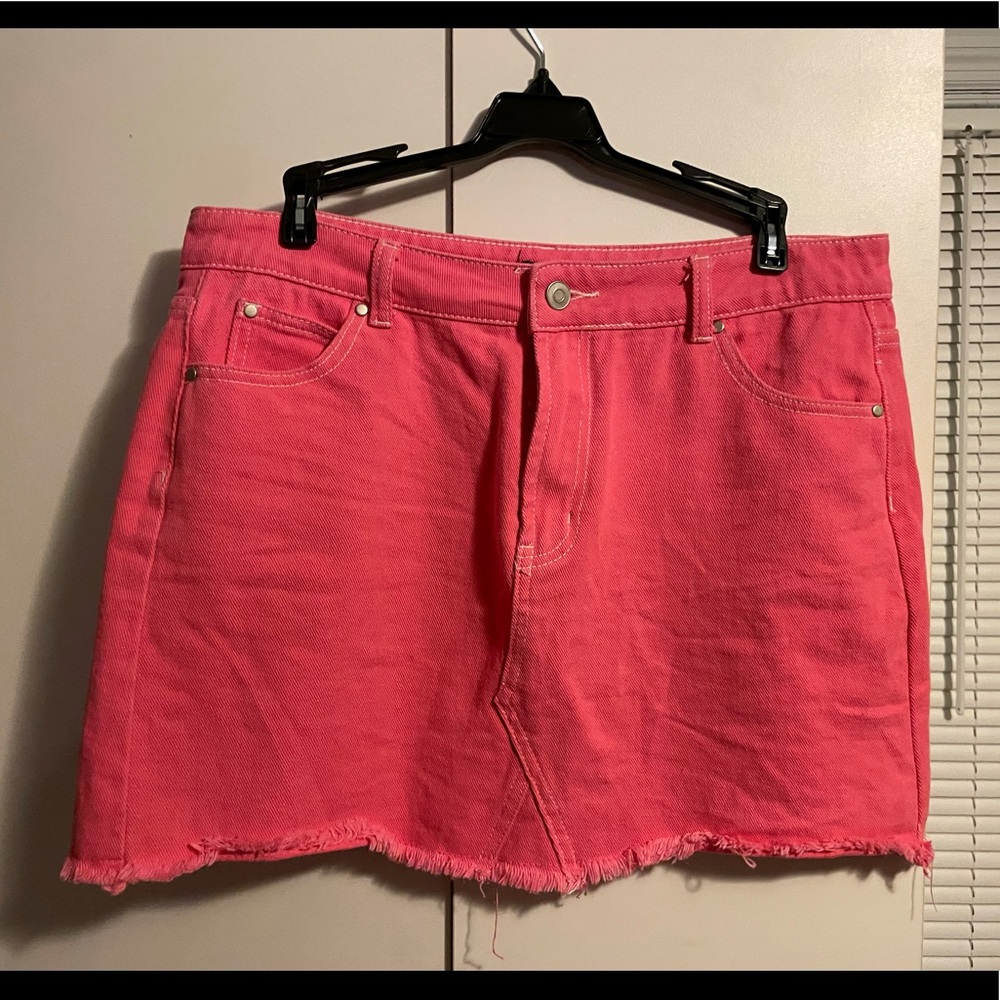 Trendy Hot Pink Jean Skirt